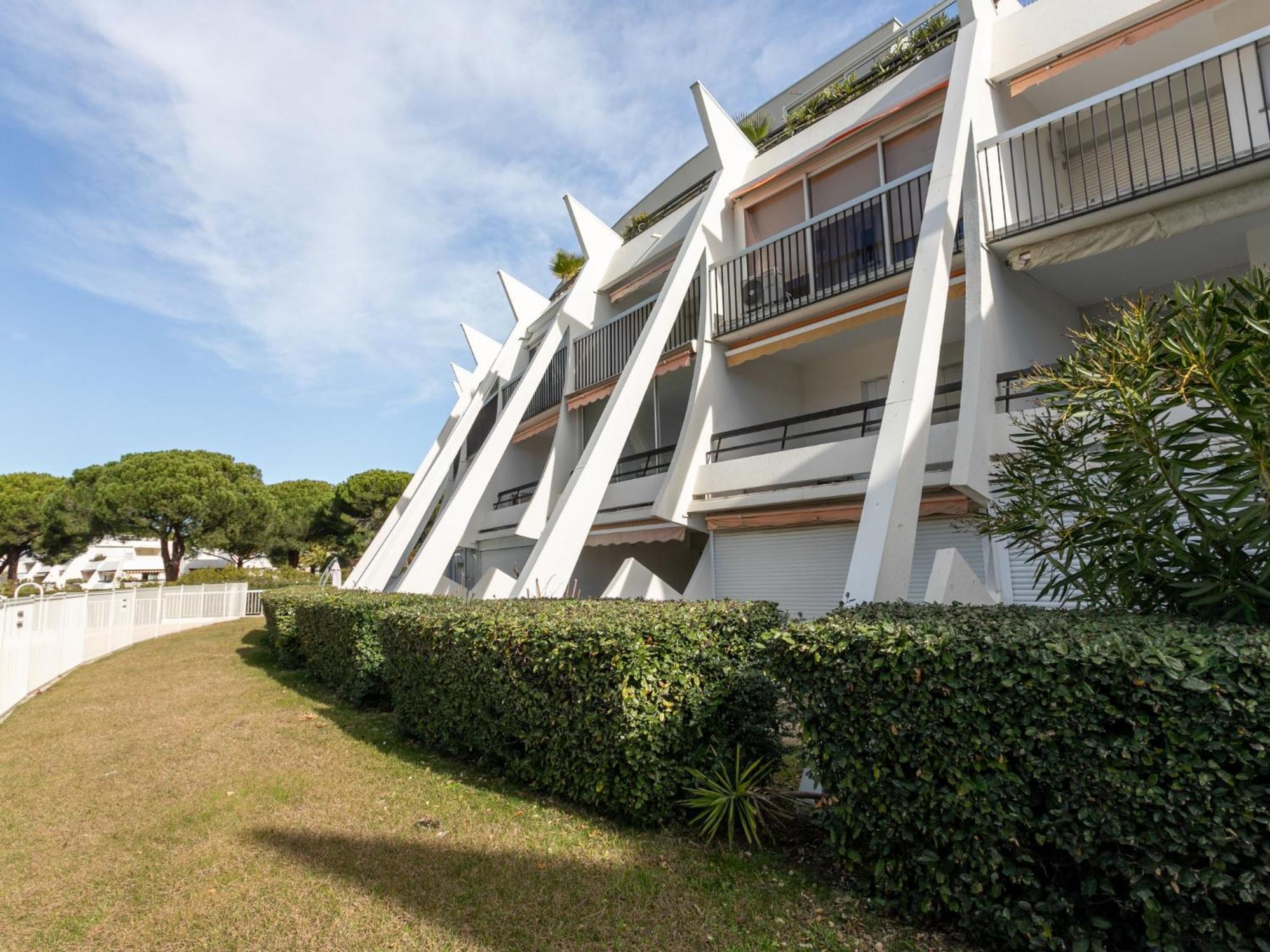 Apartment Les Flamants Roses-5 By Interhome ラ・グランド・モット エクステリア 写真